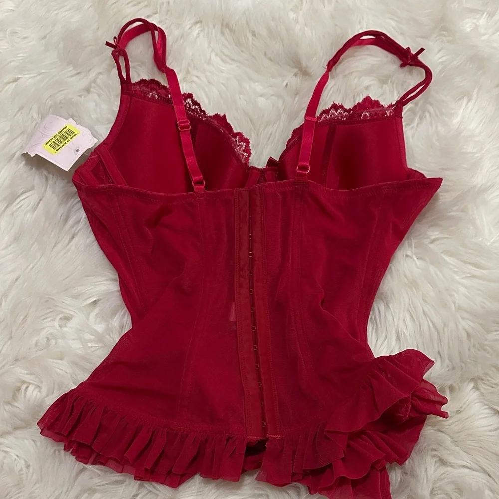 NWT Vintage Y2K Cabernet Red corset